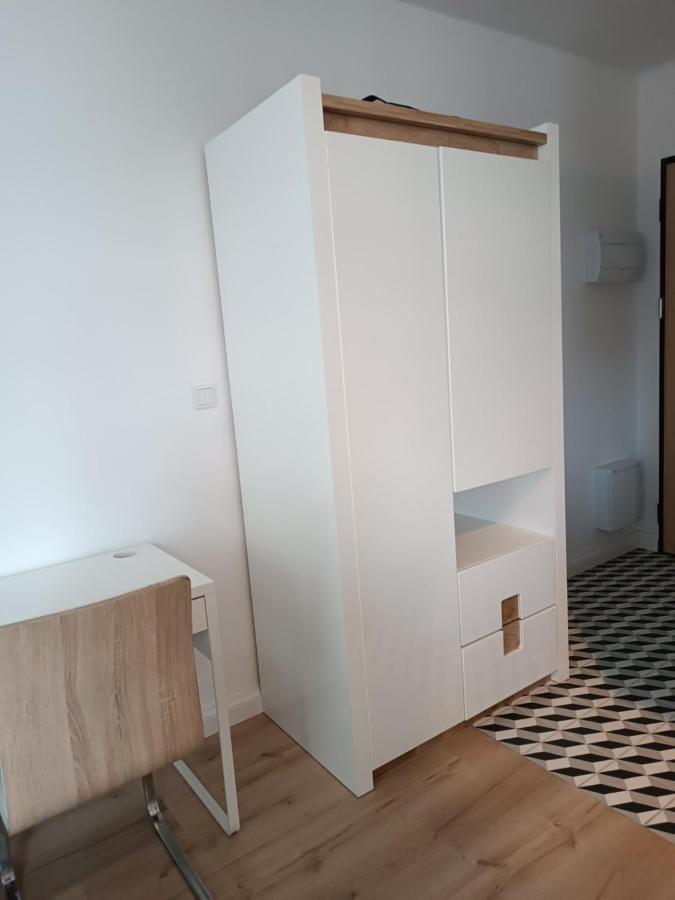 Apartamenty Wiktoryn 6A Warschau Buitenkant foto